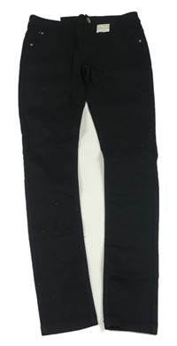 Nové - Černé skinny rifle Chapter Young