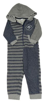 Šedo-tmavomodrá pruhovaná tepláková kombinéza s výšivkou a kapucí C&A