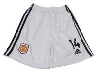 Bílé fotbalové kraťasy Manchester United s logem Adidas