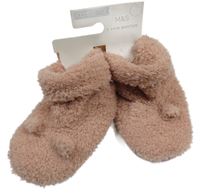 Nové - Světlerůžové chlupaté capáčky s oušky M&S