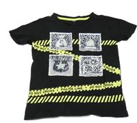 Černé tričko s potiskem a překlápěcími flitry 