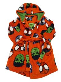 Červený plyšový župan s Avengers a kapucí George