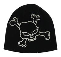 Černá čepice s lebkou