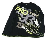 Černo-bílo-neonově zelené triko s nápisy Y.F.K.