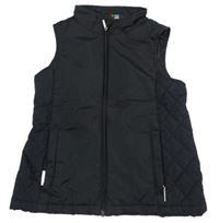 Černá šusťáková zateplená vesta Tchibo