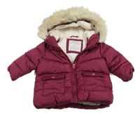 Vínová šusťáková zimní bunda s kapucí s kožešinou Primark