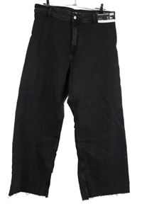 Nové - Dámské černé široké rifle F&F