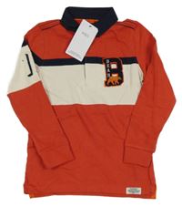 Nové - červeno-bílo-tmavomodrá mikina s písmenkem a číslem a límečkem M&S