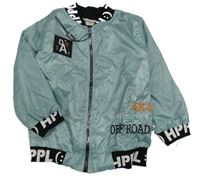 Světlezelená šusťáková jarní bunda s nášivkou