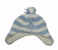 Světlemodro-bílá pruhovaná čepice se psem a třásněmi Next