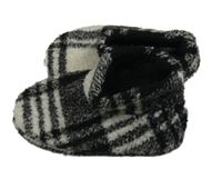 Černo-bílé kostkované huňaté zateplené domácí válenky Matalan vel. 32