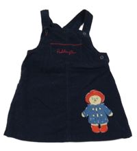 Tmavomodré manšestrové laclové šaty s Paddingtonem