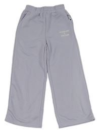 Lila tepláky s nápisem 