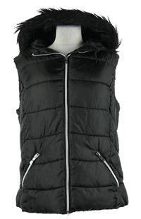 Dámská černá šusťáková zateplená vesta s kapucí Janina