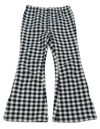 Černo-bílé kostkované flare legíny Shein