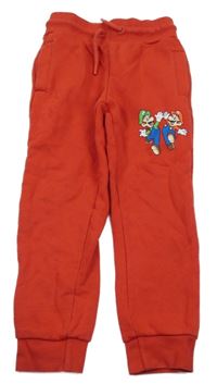 Červené tepláky s Máriem Primark