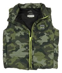 Khaki army šusťáková zateplená vesta s nášivkou Primark