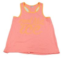 Neonově růžový top s nápisem Pocopiano