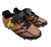 Černo-neonově korálové pruhované kopačky Fila vel.29