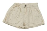 Pudrové plátěné kraťasy s lístky Gemo