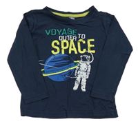 Tmavomodré triko s kosmonautem a planetou a nápisy dopodopo