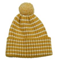 Okrovo-bílá pruhovaná pletená čepice s bambulí 