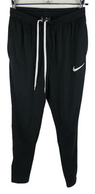 Pánské černé sportovní funkční tepláky Nike 