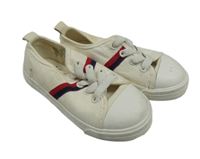 Bílé plátěnky s pruhy vel.25