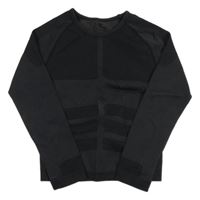 Tmavošedo-černé thermo crop triko se vzorem a pruhy 