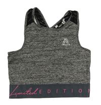 Tmavošedý melírovaný sportovní crop top s nápisem Pep&Co