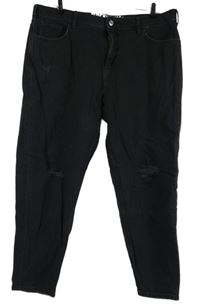 Dámské černé mom rifle s výšivkou C&A