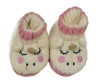 Bílo-růžové chlupaté capáčky s jednorožcem 