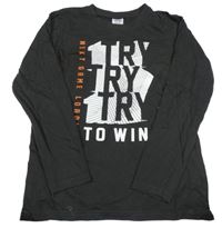 Antracitové triko s nápisem Y.F.K.