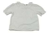 Bílá halenka s volánky s madeirou 