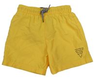 Žluté plážové kraťasy se znakem F&F