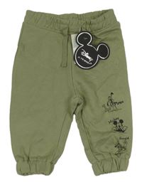 Nové - Khaki tepláky s Mickeym a nápisy Primark