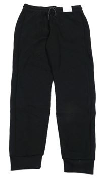 Nové - Černé vzorované tepláky F&F