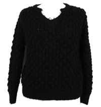 Dámský černý třpytivý vzorovaný svetr 