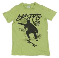 Světlezelené tričko se skateboardistou Chapter young