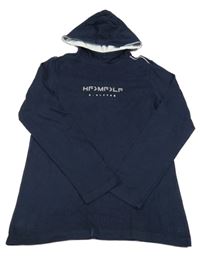 Tmavomodré triko s nápisem a kapucí S. Oliver