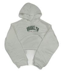 Bílá crop mikina s nápisy a číslem a kapucí SHEIN