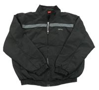 Černo-tmavošedá šusťáková jarní sportovní bunda s logem Slazenger