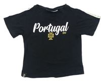 Černé crop tričko s Portugal s pruhy 