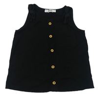 Černý žebrovaný top s knoflíky 