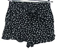 Dámské černo-bílé vzorované volné kraťasy Primark 