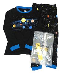 Nové - Černé pyžamo s planetami 