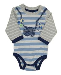 Bílo-modro-šedé pruhované body s foťákem Ergee