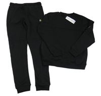 Nové - 2Set - Černá mikina + tepláky s nášivkou George