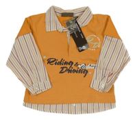 Nové - oranžová tepláková vesta s formulí a nápisy a pruhovanou košilí