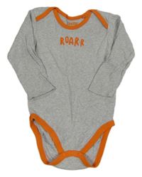 Šedé melírované body s nápisem Lupilu